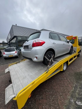 Toyota Auris 1.4 Д, снимка 5