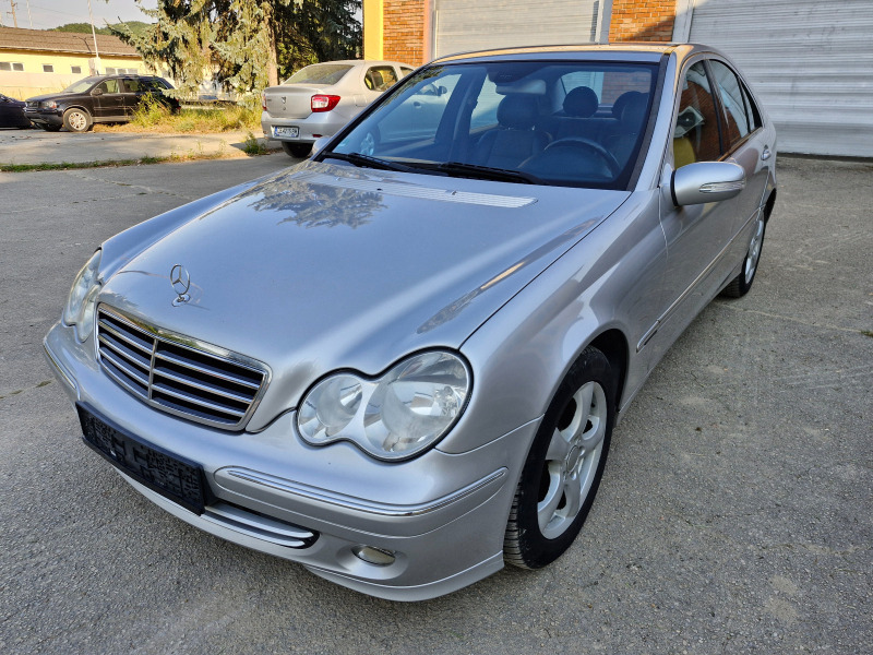 Mercedes-Benz C 180 143* AC* NAVI* КОЖА* TUV* FACE* F1, снимка 1 - Автомобили и джипове - 46563947