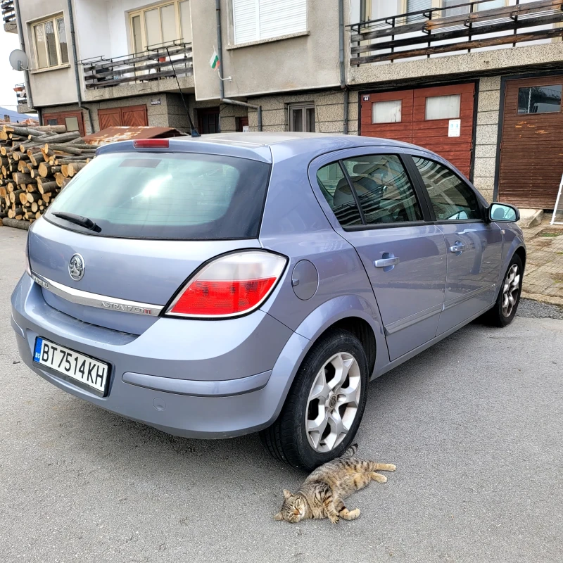 Opel Astra, снимка 5 - Автомобили и джипове - 49564907