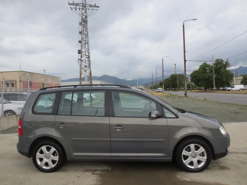 VW Touran 1.6 i * ГАЗ* , снимка 4 - Автомобили и джипове - 51414802