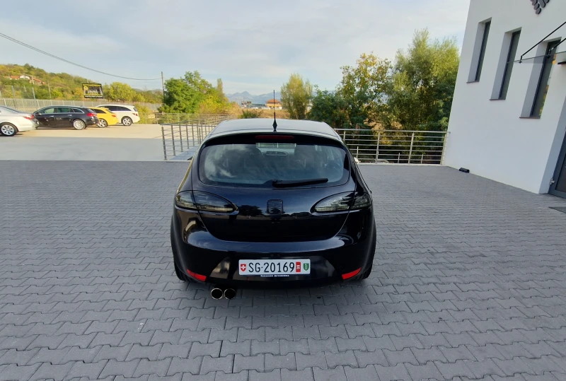 Seat Leon FR ЛИЗИНГ, снимка 4 - Автомобили и джипове - 51834502