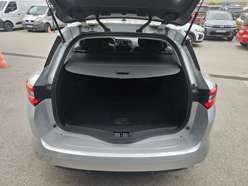 Renault Megane Energy dCi 115 к.с. дизел Stop&Start , снимка 13 - Автомобили и джипове - 51989597