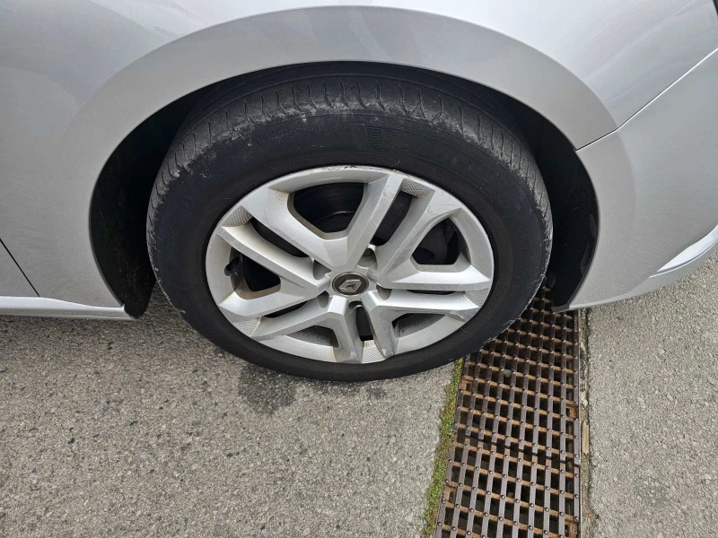 Renault Megane Energy dCi 115 к.с. дизел Stop&Start , снимка 14 - Автомобили и джипове - 51989597