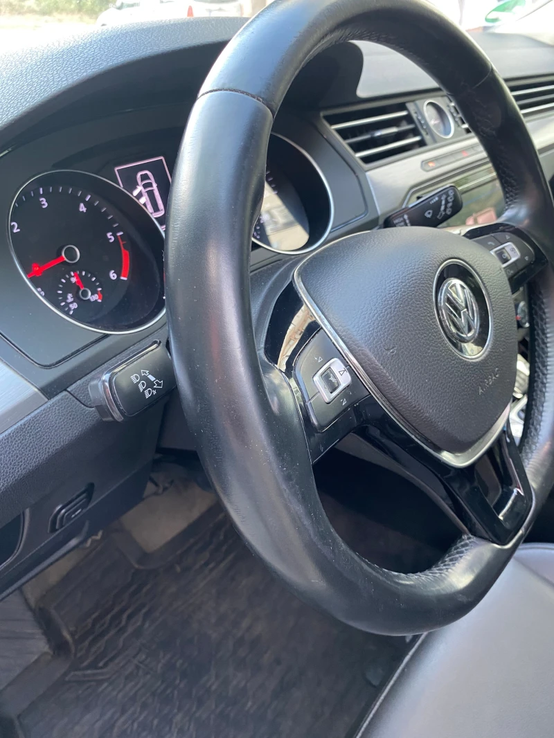 VW Passat B8, снимка 7 - Автомобили и джипове - 52214356