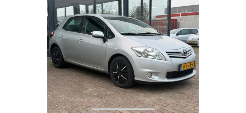 Toyota Auris 1.4 Д