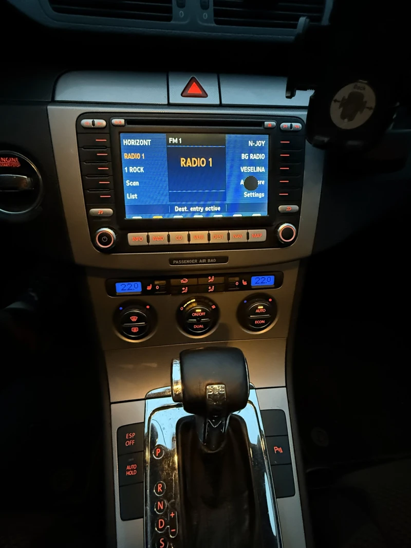 VW Passat, снимка 4 - Автомобили и джипове - 52934833