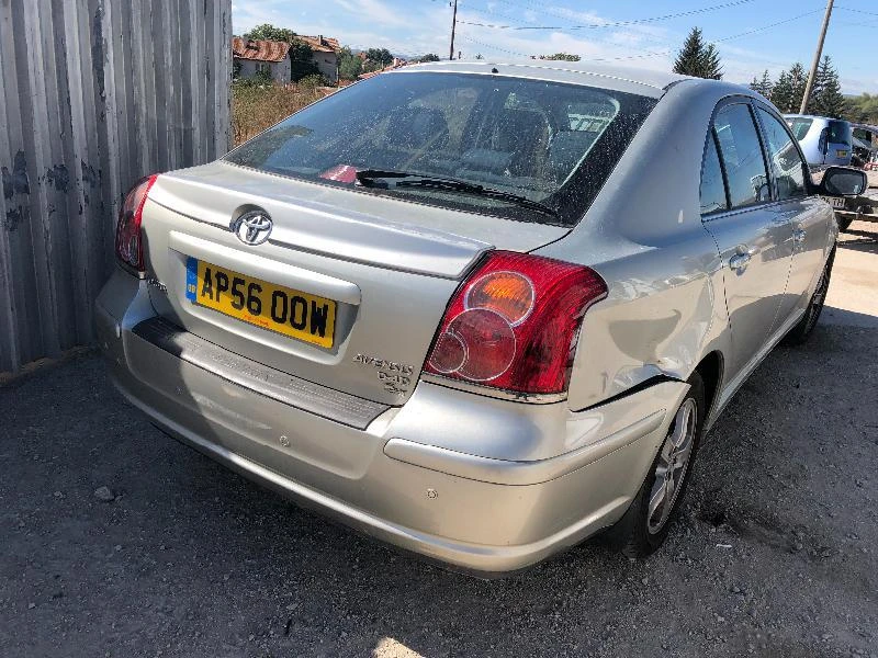 Toyota Avensis 2.0D4D , снимка 3 - Автомобили и джипове - 22839081