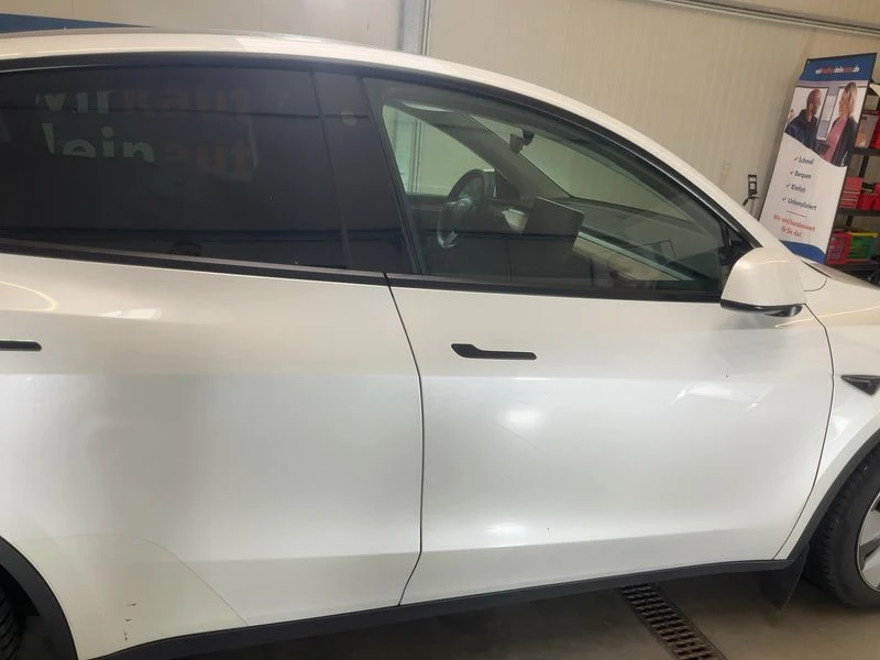 Tesla Model Y, снимка 7 - Автомобили и джипове - 54747768