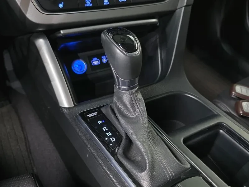 Hyundai Sonata 1.6T STYLE, снимка 9 - Автомобили и джипове - 56325317