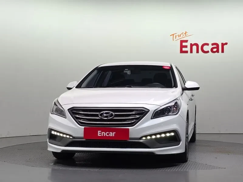 Hyundai Sonata 1.6T STYLE, снимка 3 - Автомобили и джипове - 56325317