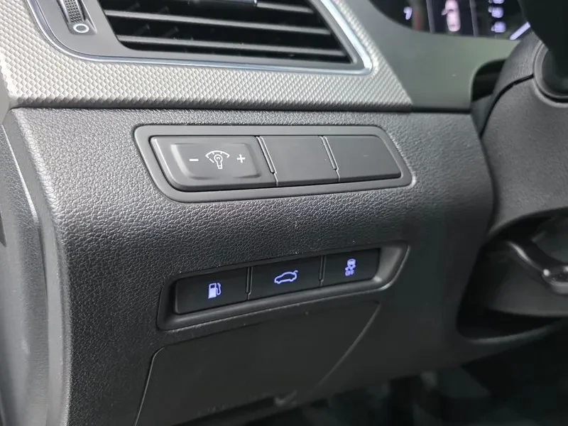 Hyundai Sonata 1.6T STYLE, снимка 12 - Автомобили и джипове - 56325317