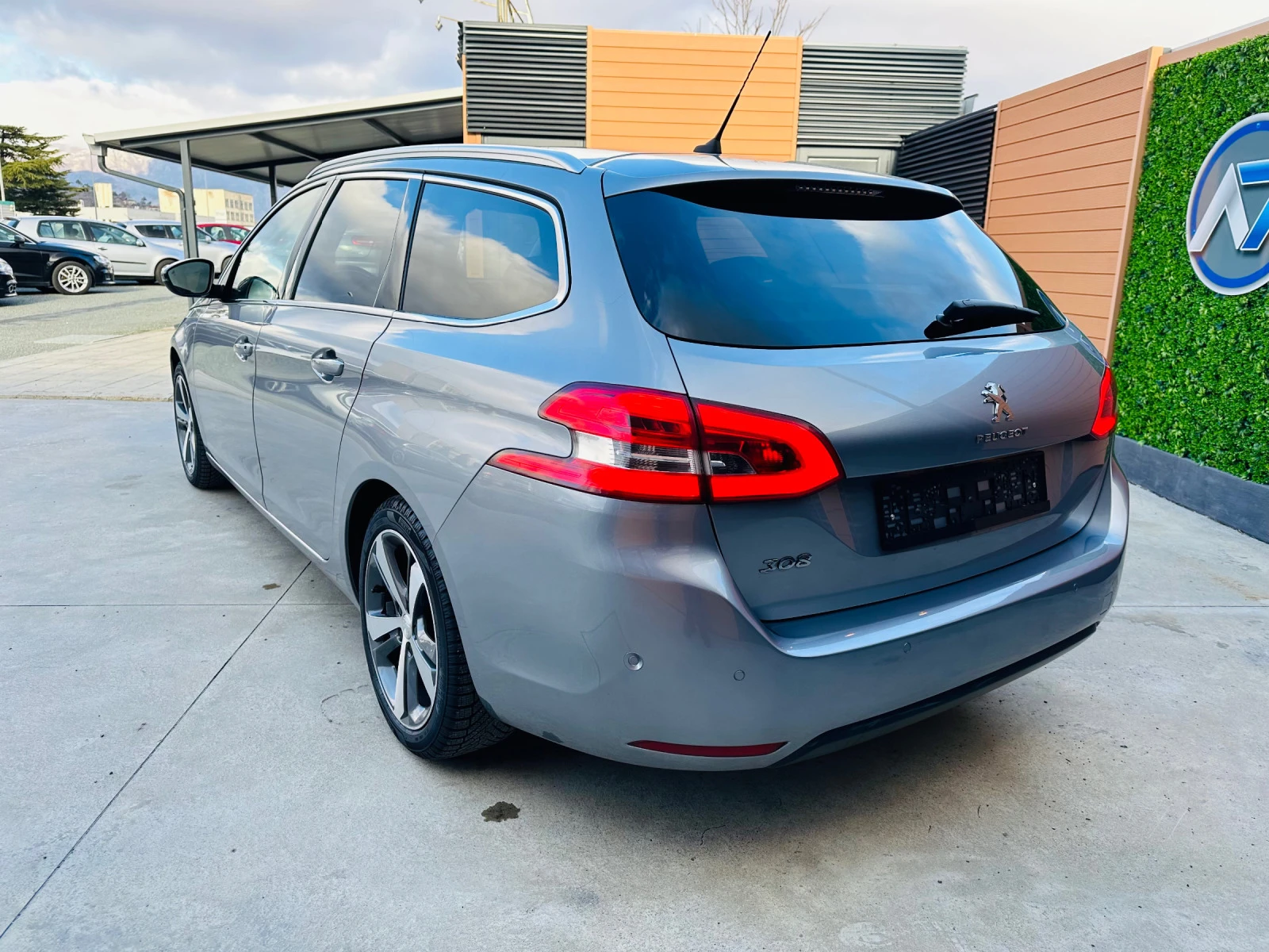 Peugeot 308 ALLURE/LED/NAVI/Camera - изображение 6