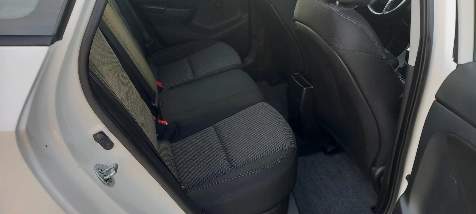 Hyundai I30 1.4i/100../175000./ | Mobile.bg   12