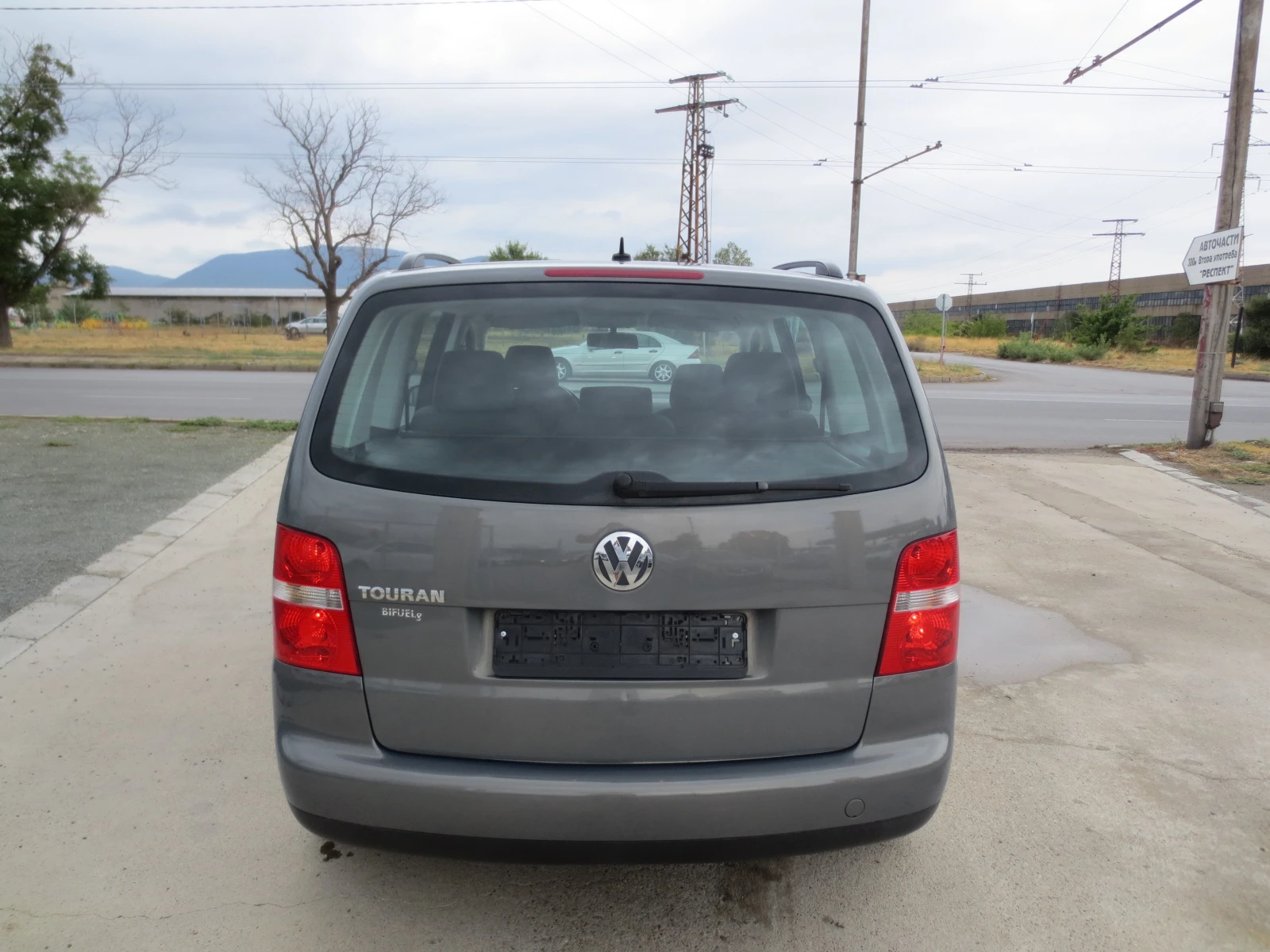 VW Touran 1.6 i * ГАЗ*  - изображение 6