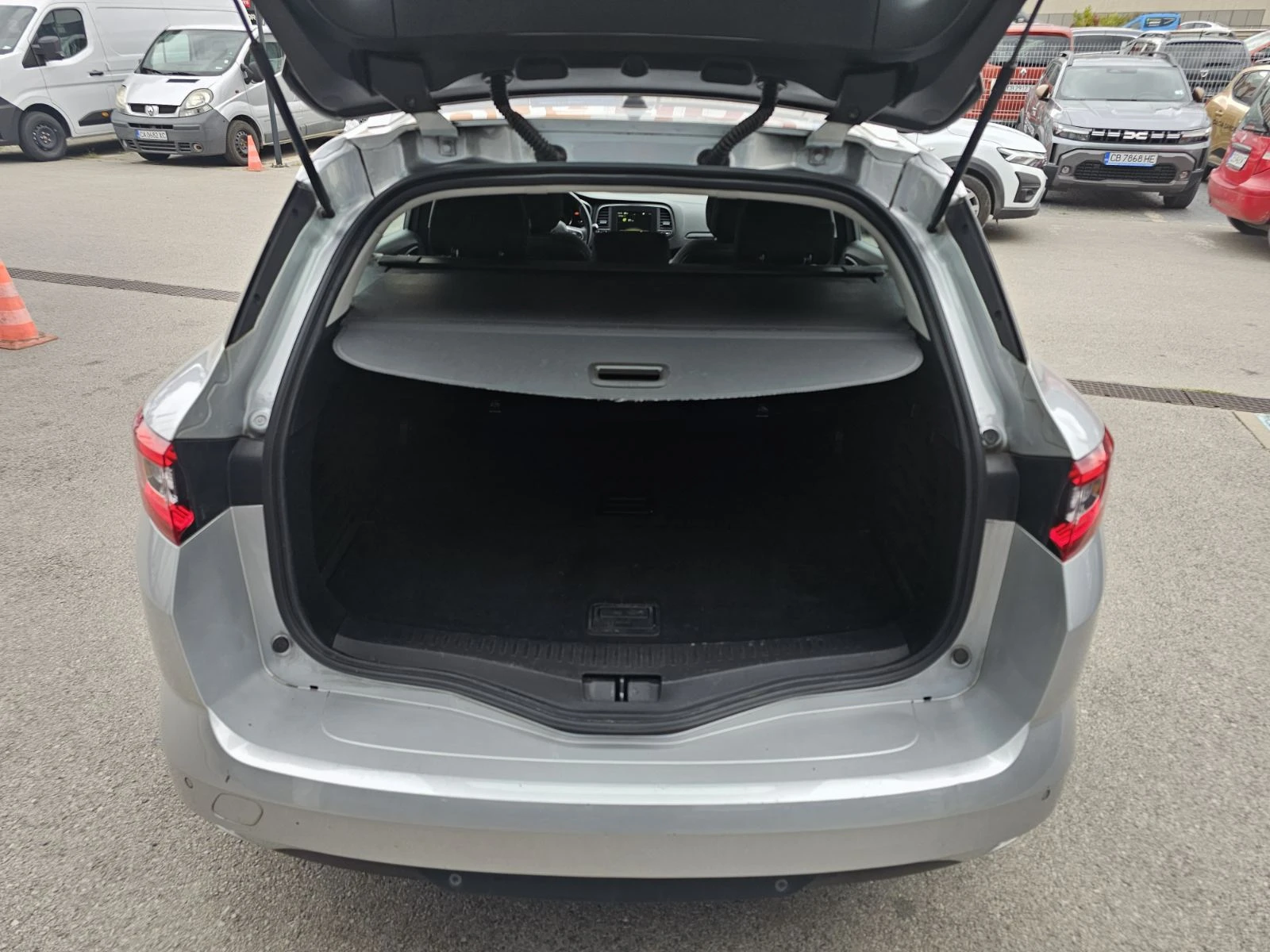 Renault Megane Energy dCi 115 ..  Stop&Start  | Mobile.bg   13