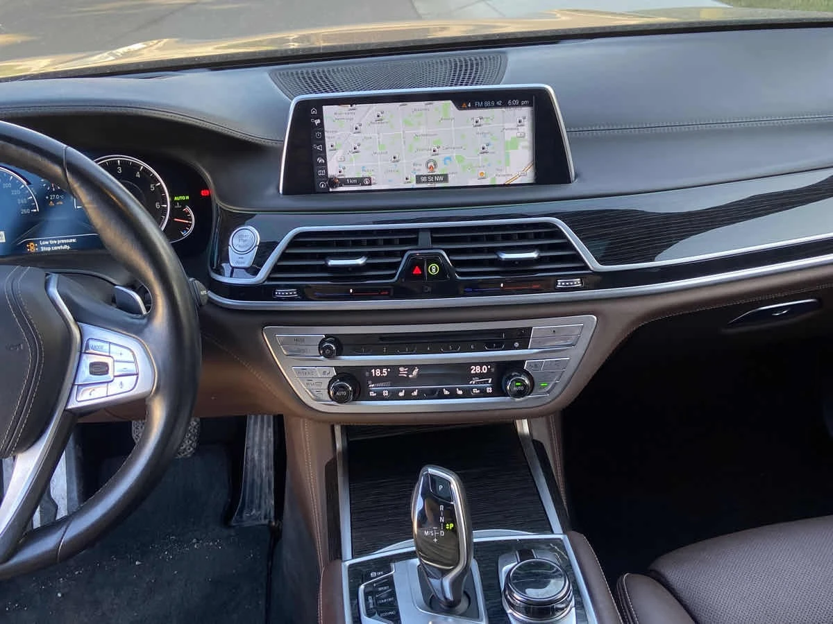 BMW 750 * * CARFAX * * АВТО КРЕДИТ * *  - изображение 7