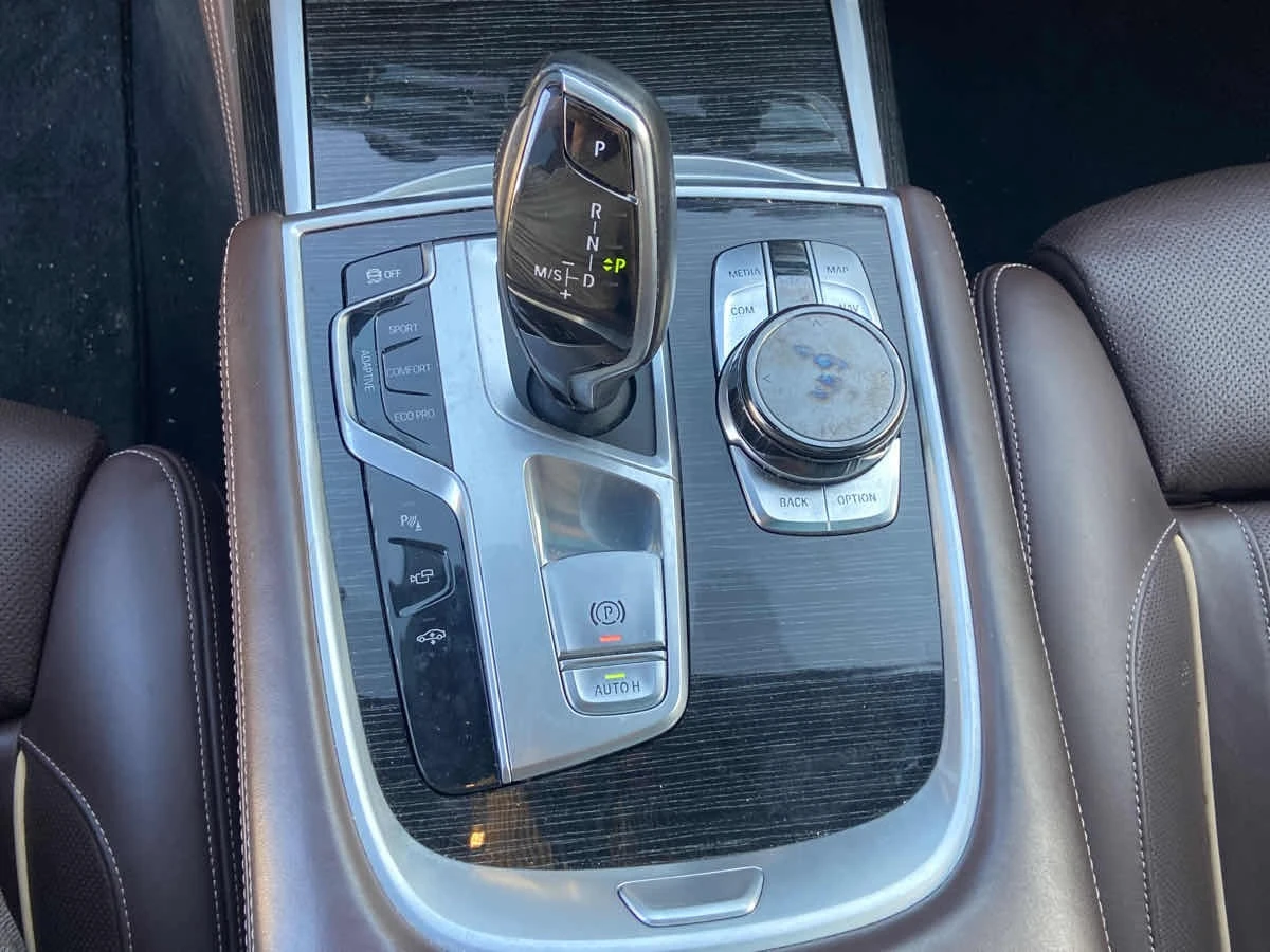 BMW 750 * * CARFAX * * ���� ������ * *  | Mobile.bg � ����������� 11