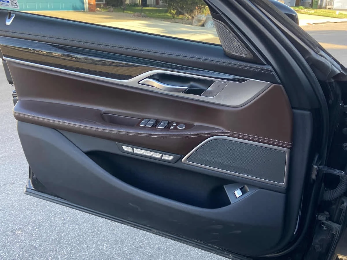 BMW 750 * * CARFAX * * ���� ������ * *  | Mobile.bg � ����������� 15