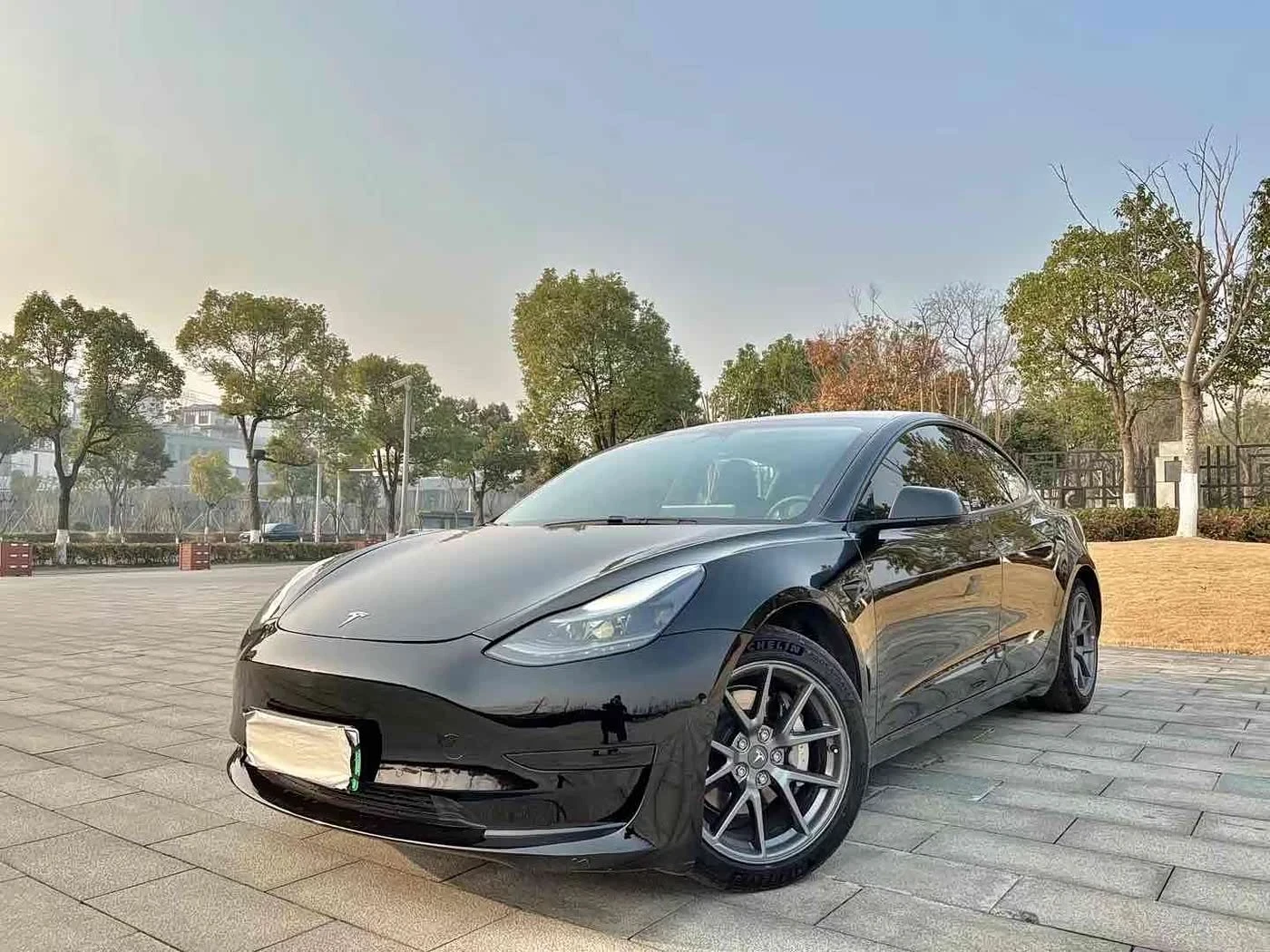 Tesla Model 3 autogeorge.com