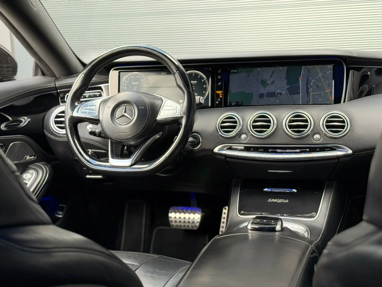 Mercedes-Benz S 500 Mercedes S500 AMG* DESIGNO* Coupe* 360* HUD* ASSIS, снимка 13 - Автомобили и джипове - 54103923