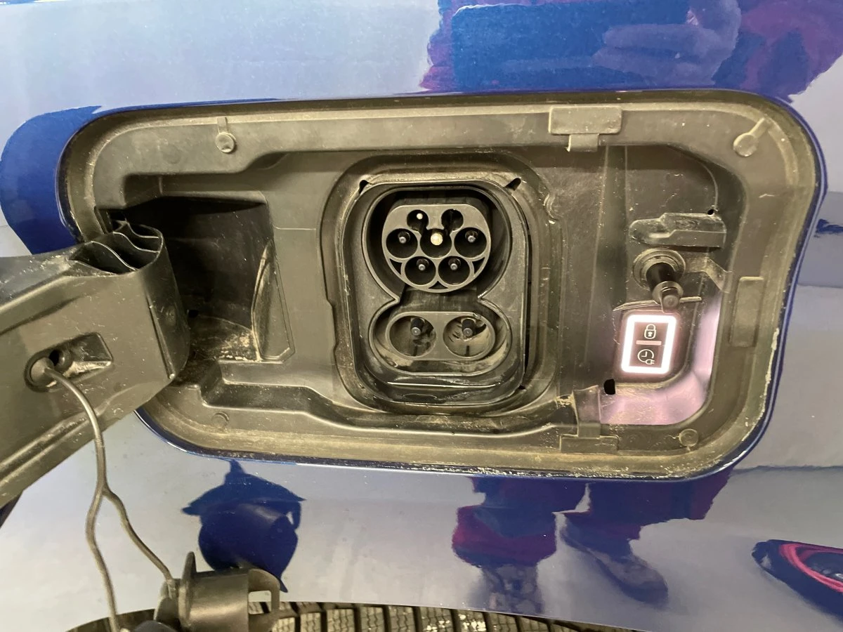 Fiat Doblo  Electric, снимка 6 - Автомобили и джипове - 54291784