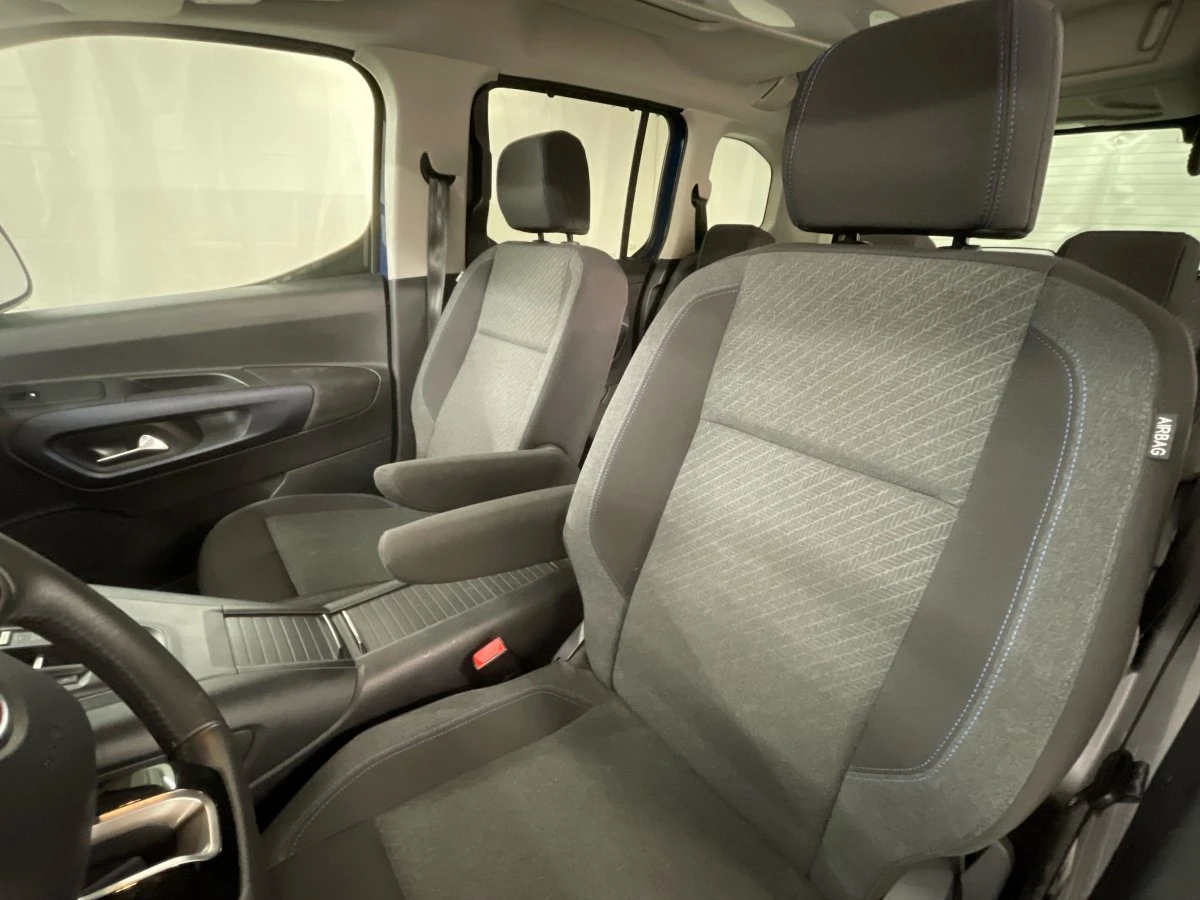 Fiat Doblo  Electric, снимка 8 - Автомобили и джипове - 54291784