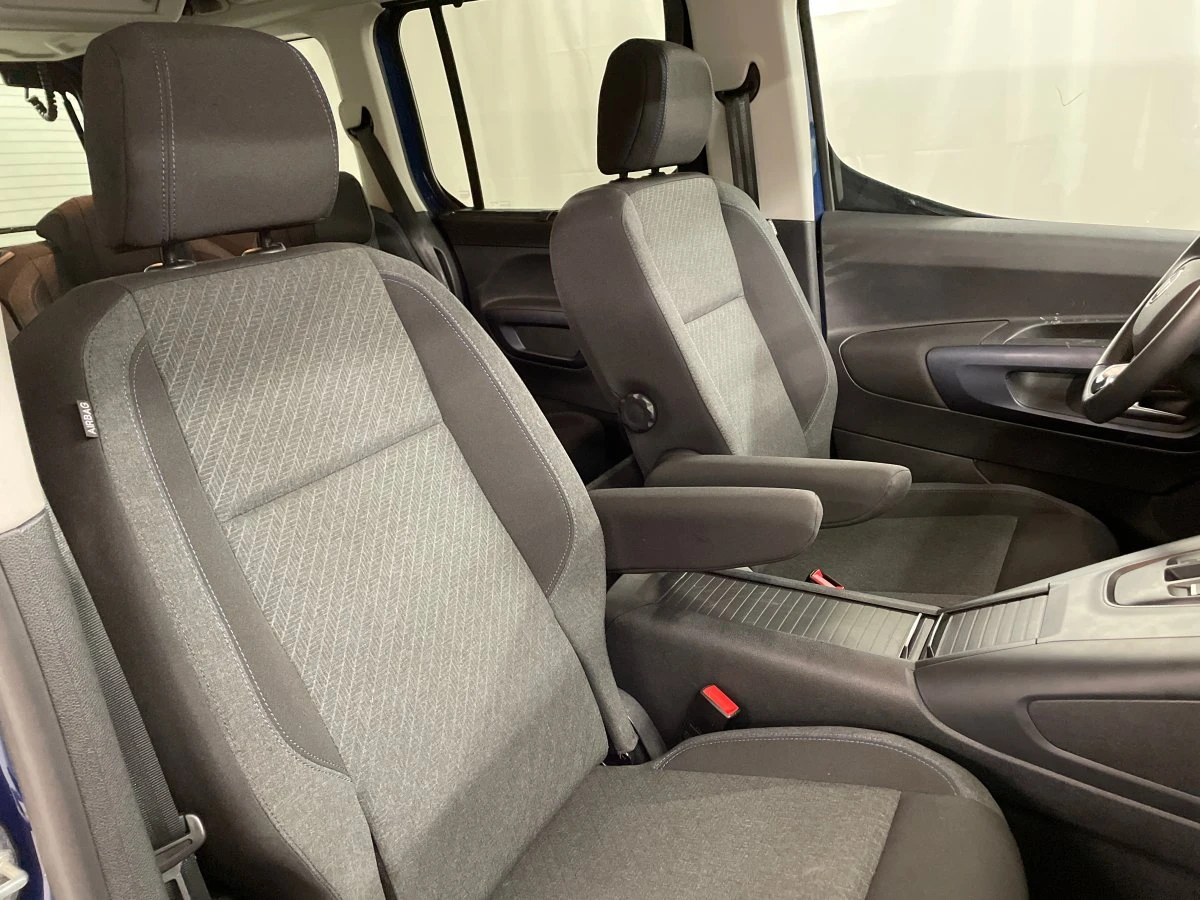 Fiat Doblo  Electric, снимка 9 - Автомобили и джипове - 54291784