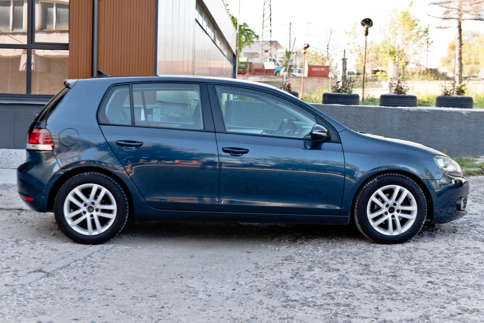 VW Golf 6 2.0 TDI, снимка 5 - Автомобили и джипове - 54372400