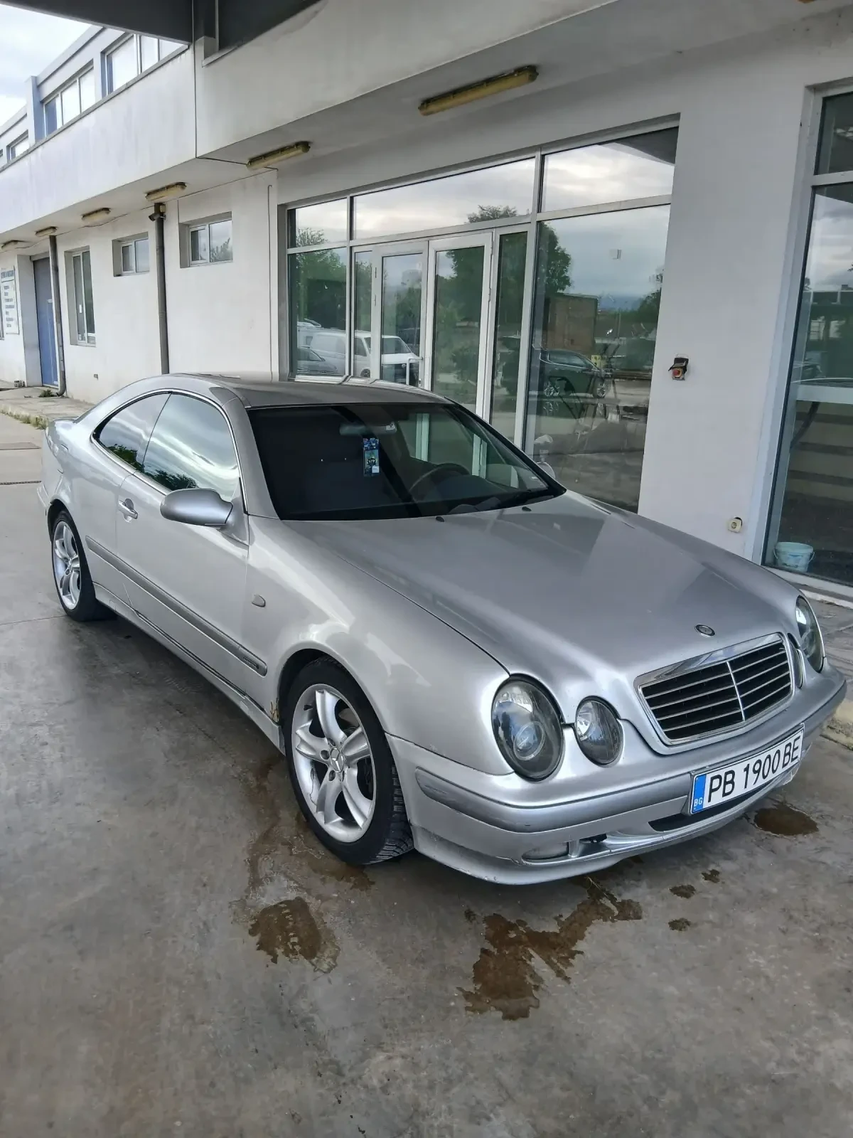 Mercedes-Benz CLK 2.0, снимка 3 - Автомобили и джипове - 54663657