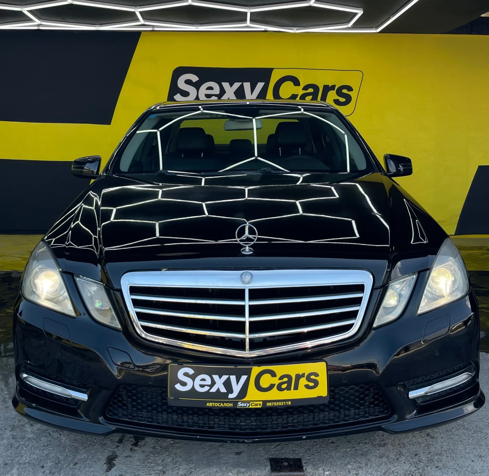 Mercedes-Benz E 220 CDI AMG, снимка 2 - Автомобили и джипове - 54831510
