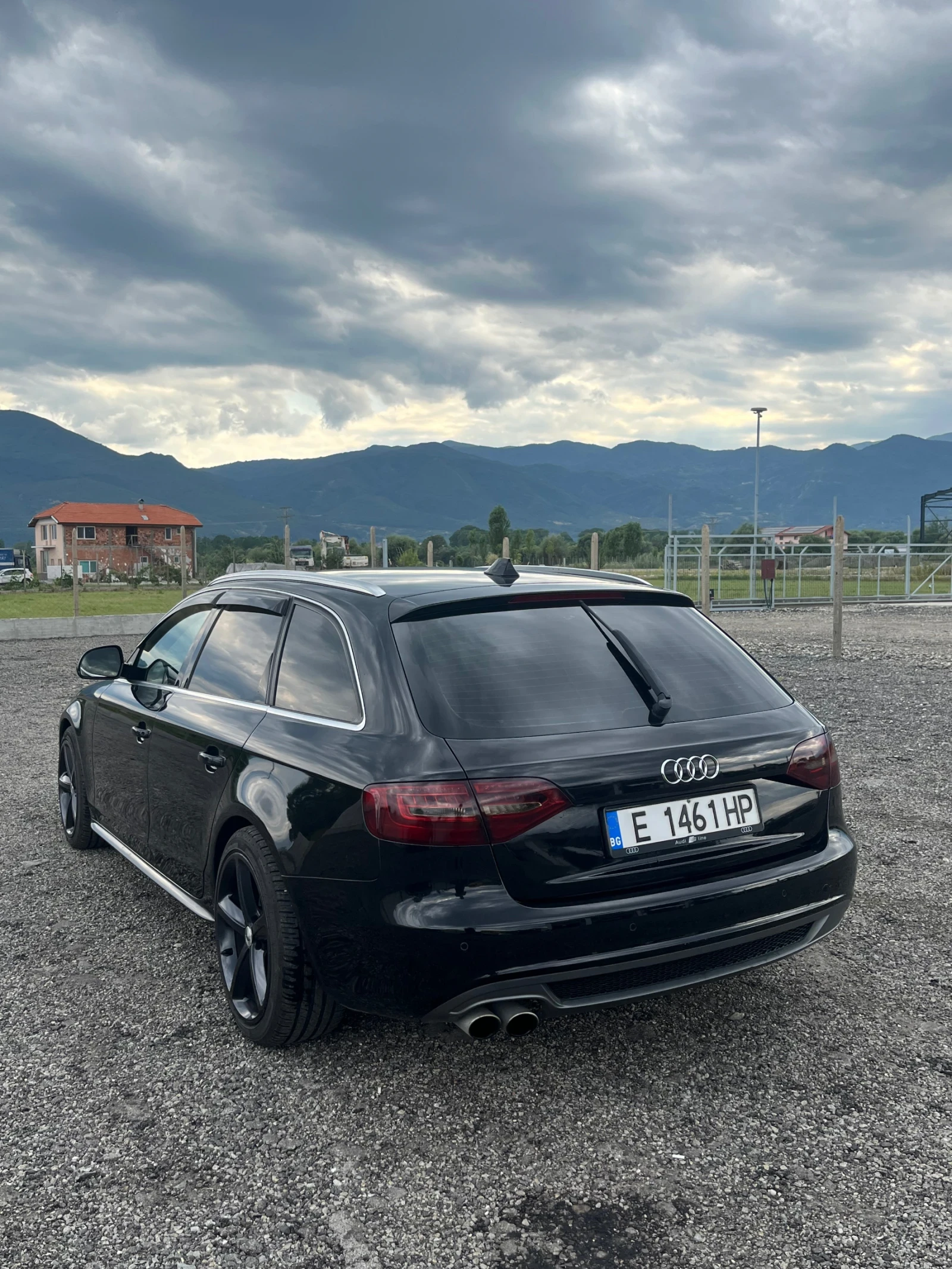 Audi A4 2.0tdi Sline, снимка 4 - Автомобили и джипове - 55529629