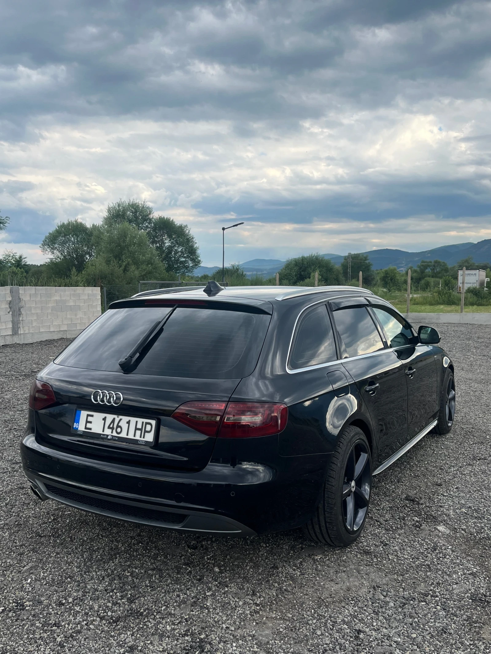 Audi A4 2.0tdi Sline, снимка 5 - Автомобили и джипове - 55529629