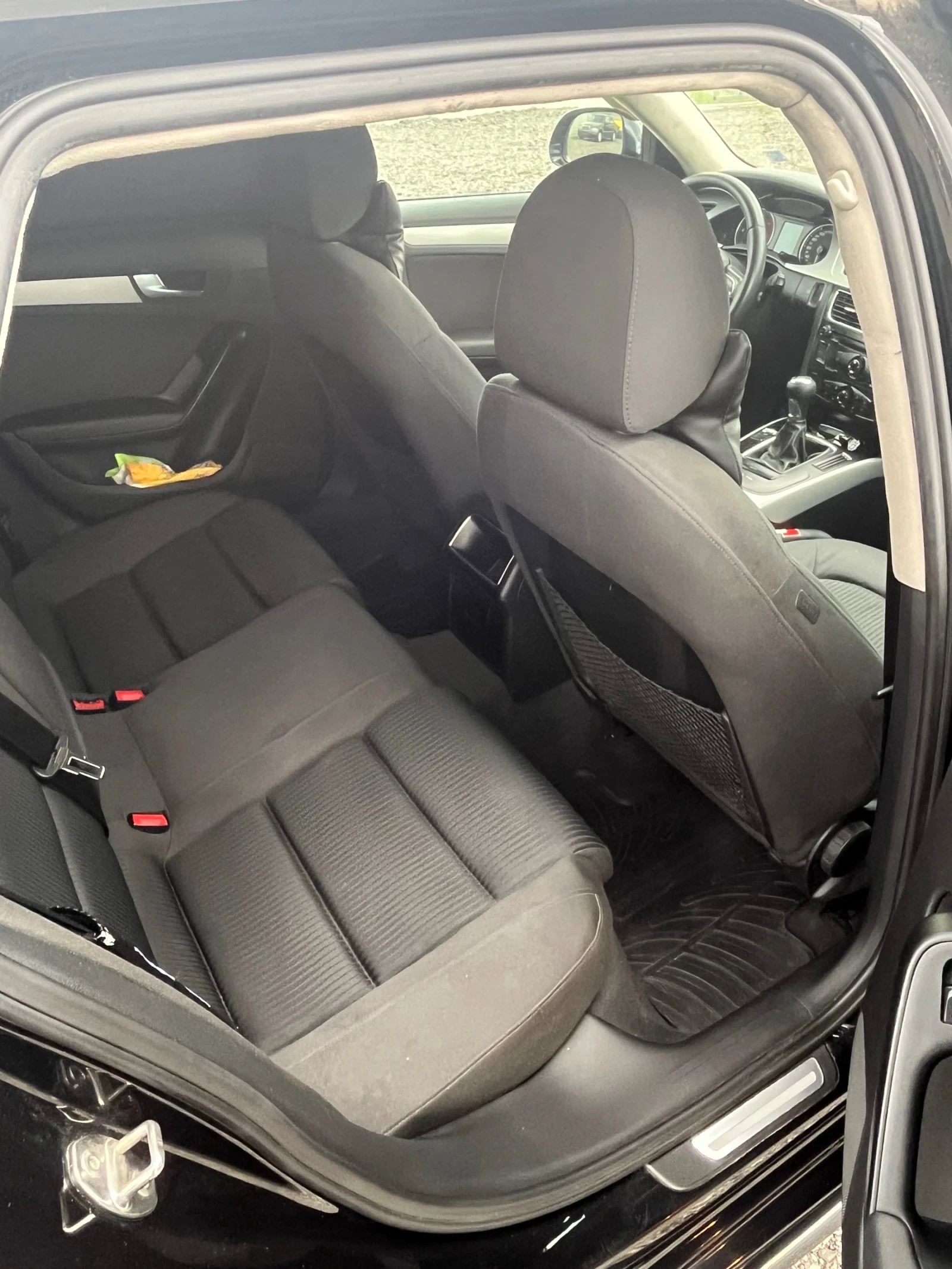 Audi A4 2.0tdi Sline, снимка 10 - Автомобили и джипове - 55529629