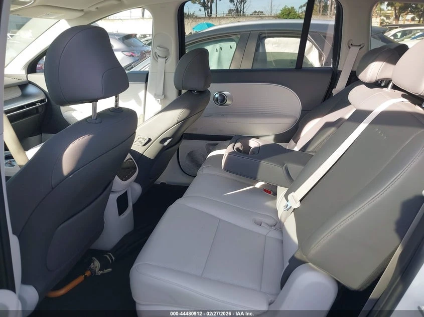 Hyundai IONIQ 9 Sel, снимка 5 - Автомобили и джипове - 56522144