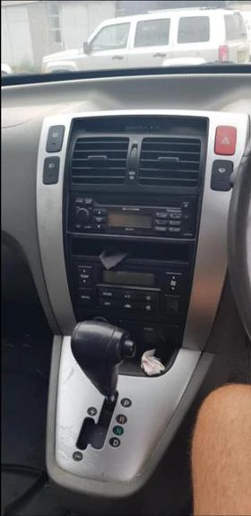 Hyundai Tucson 2.0 CRDI AUTO, снимка 4