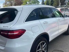 Mercedes-Benz GLC 300 КЛИП/ПАНОРАМА/ПОДГРЕВ/CARFAX/ФИНАНСИРАНЕ, снимка 13