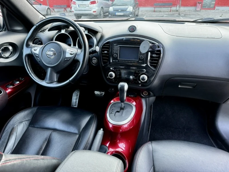 Nissan Juke, снимка 12 - Автомобили и джипове - 47329359