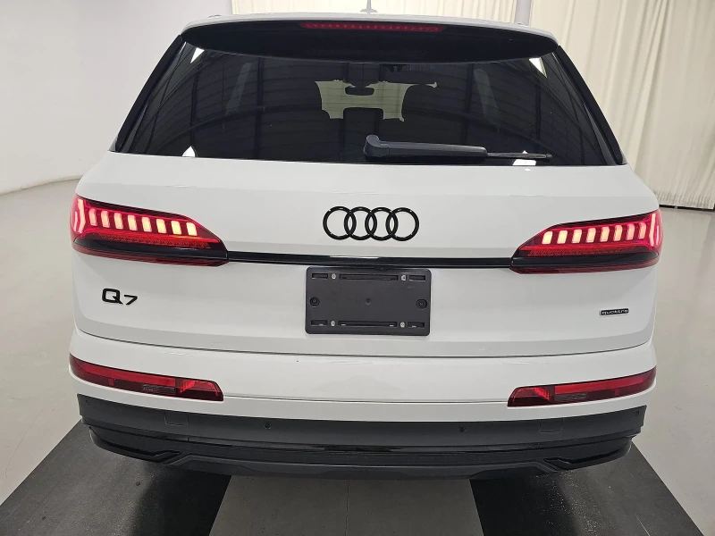 Audi Q7, снимка 6 - Автомобили и джипове - 48717435