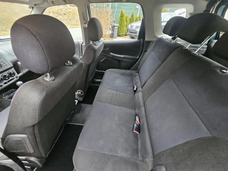 Suzuki Ignis 1.3 DDiS, снимка 11 - Автомобили и джипове - 52446561