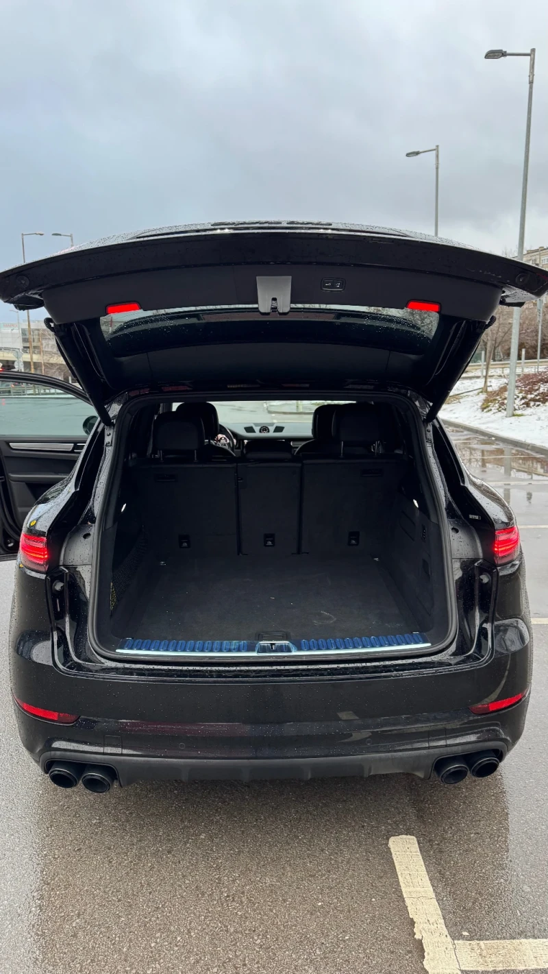 Porsche Cayenne Turbo 550hp, снимка 10 - Автомобили и джипове - 52656139