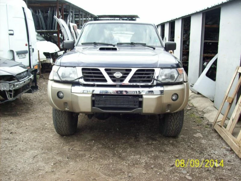 Nissan Patrol 3,0, снимка 1 - Автомобили и джипове - 42072315