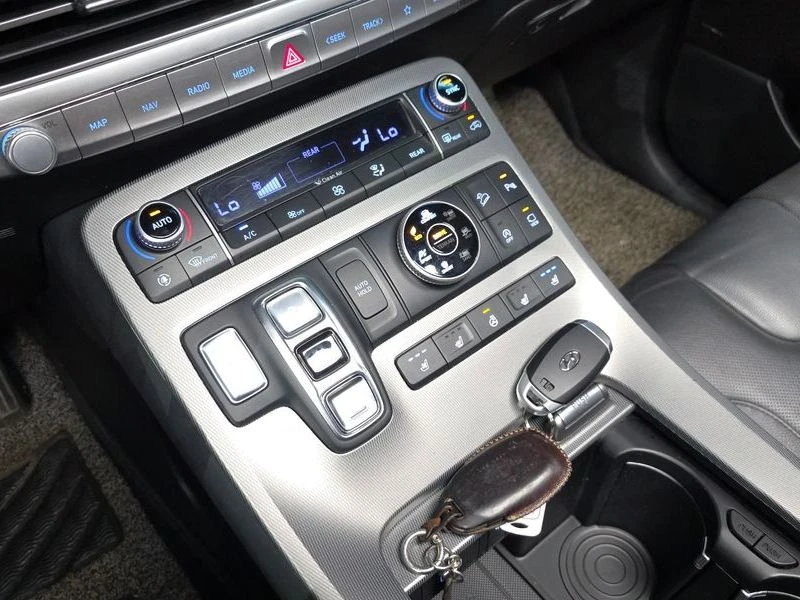 Hyundai Palisade Gasoline 3.8 4WD| 291к.с., снимка 8 - Автомобили и джипове - 55941048