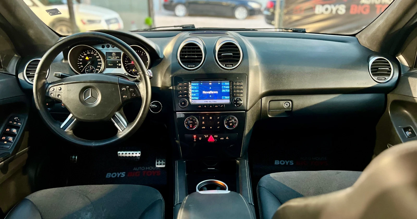 Mercedes-Benz ML 320 280CDI* 4matic* Sport* Black* УНИКАТ* Нави* Алкант - изображение 10