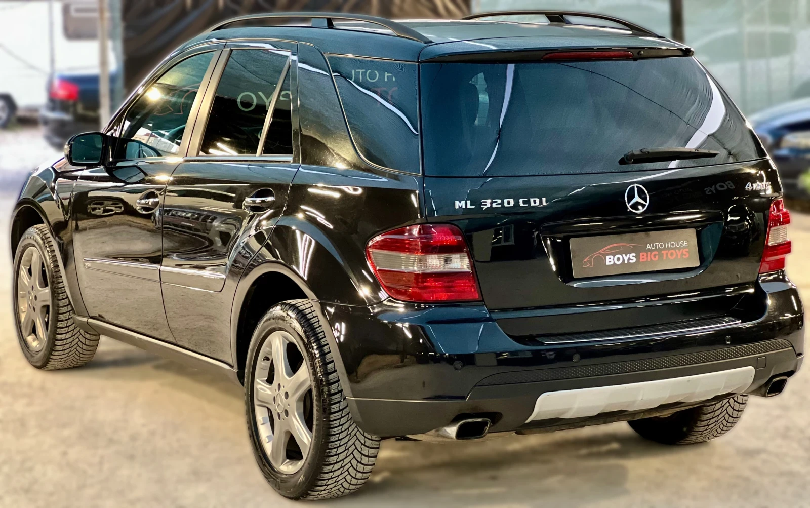 Mercedes-Benz ML 320 280CDI* 4matic* Sport* Black* УНИКАТ* Нави* Алкант - изображение 6