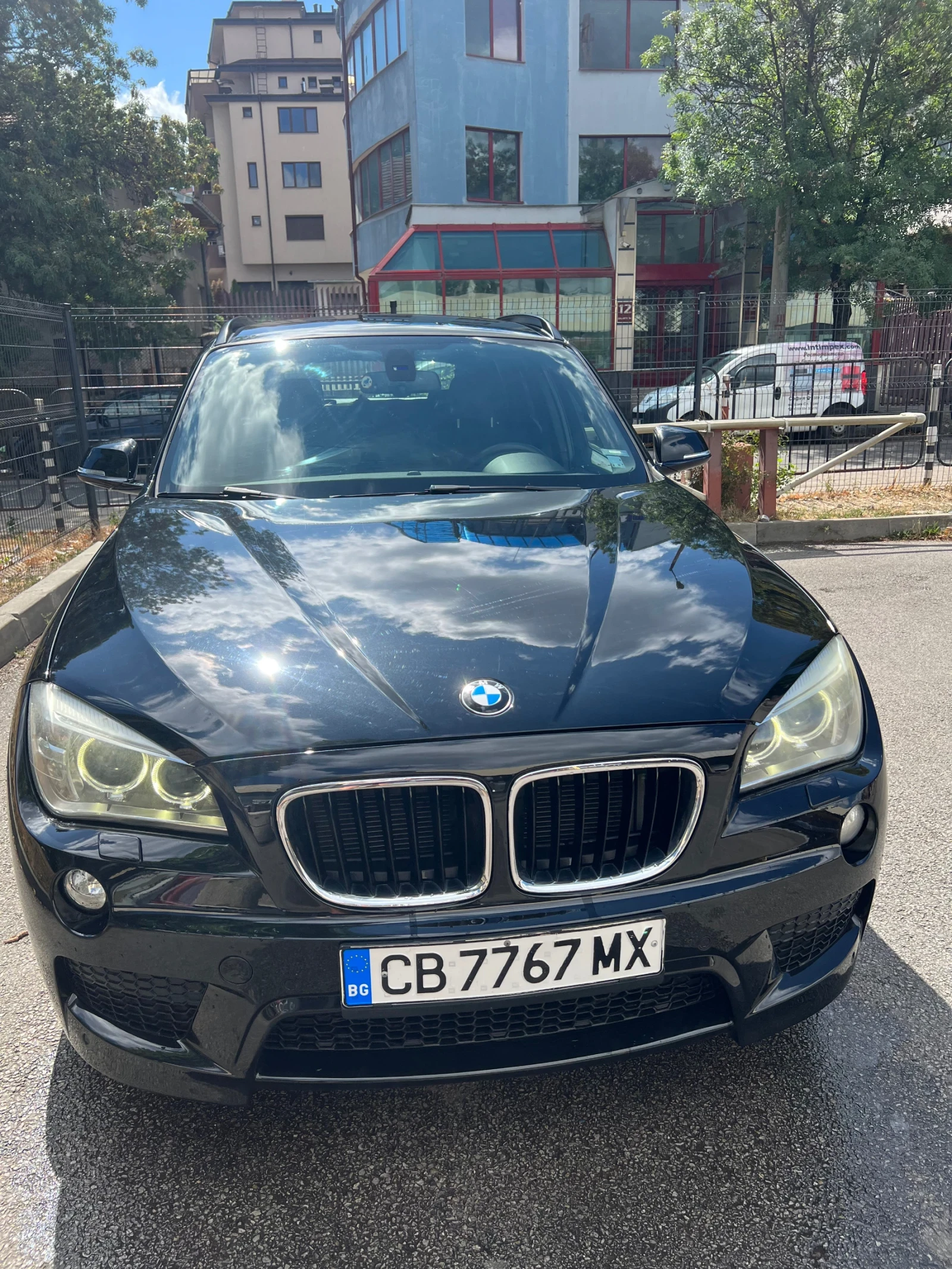BMW X1 20i M-sport - изображение 2