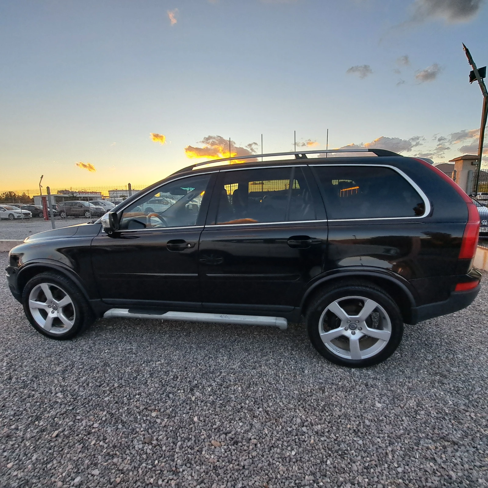 Volvo Xc90 RDESIGN* AWD* FULL&FULL* 7 МЕСТА* ОТЛИЧЕН! | Mobile.bg — изображение 3