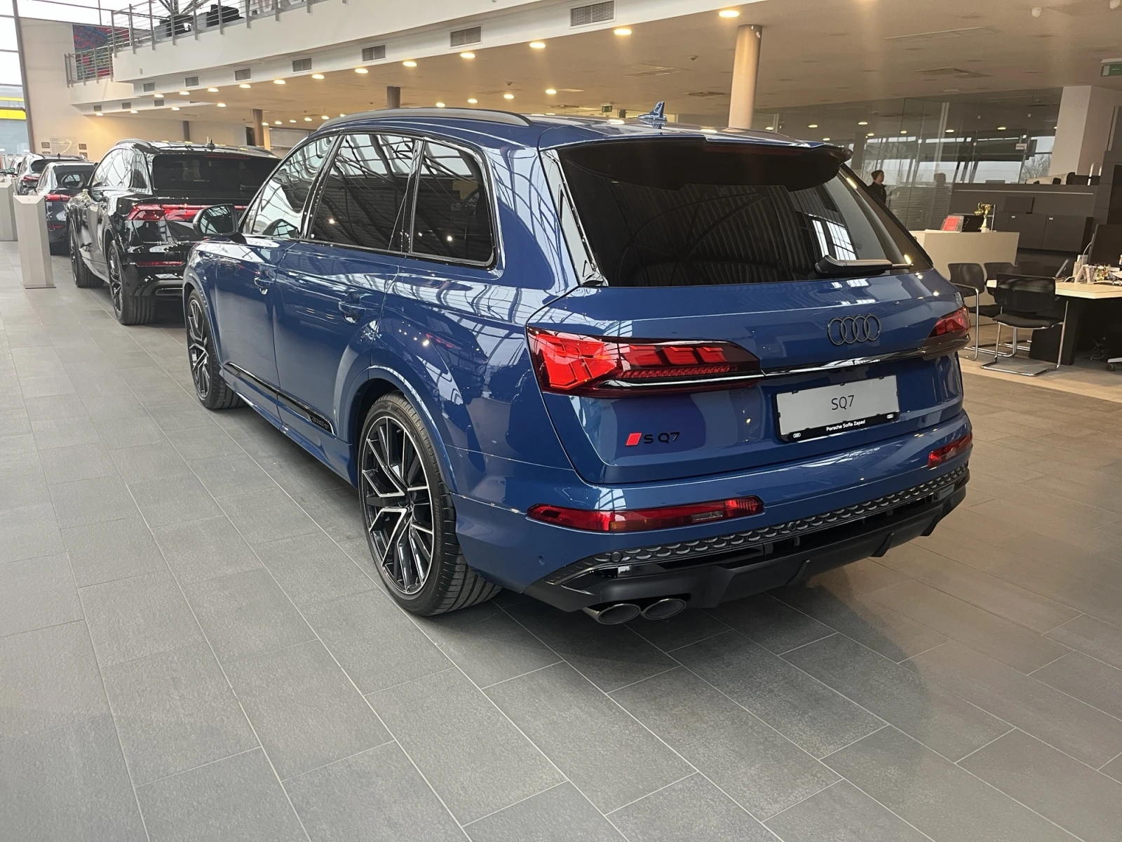 Audi SQ7  - изображение 4