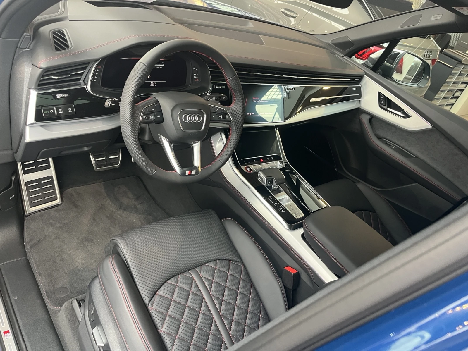 Audi SQ7  - изображение 7