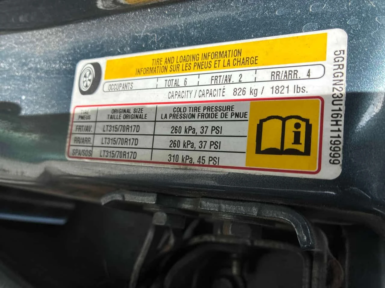 Hummer H2 4dr AWD SUV  CARFAX | Mobile.bg � ����������� 10