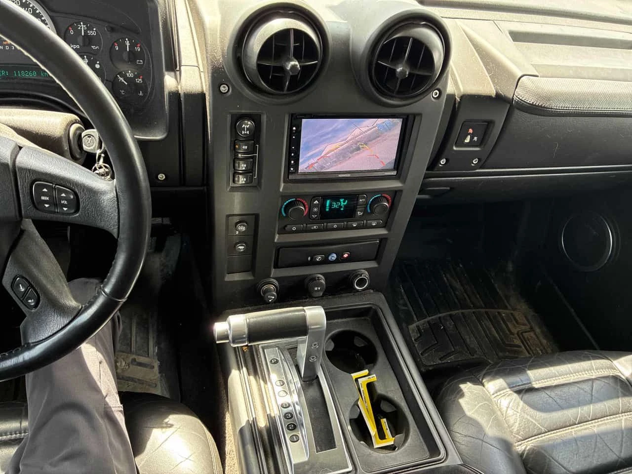 Hummer H2 4dr AWD SUV  CARFAX | Mobile.bg � ����������� 8